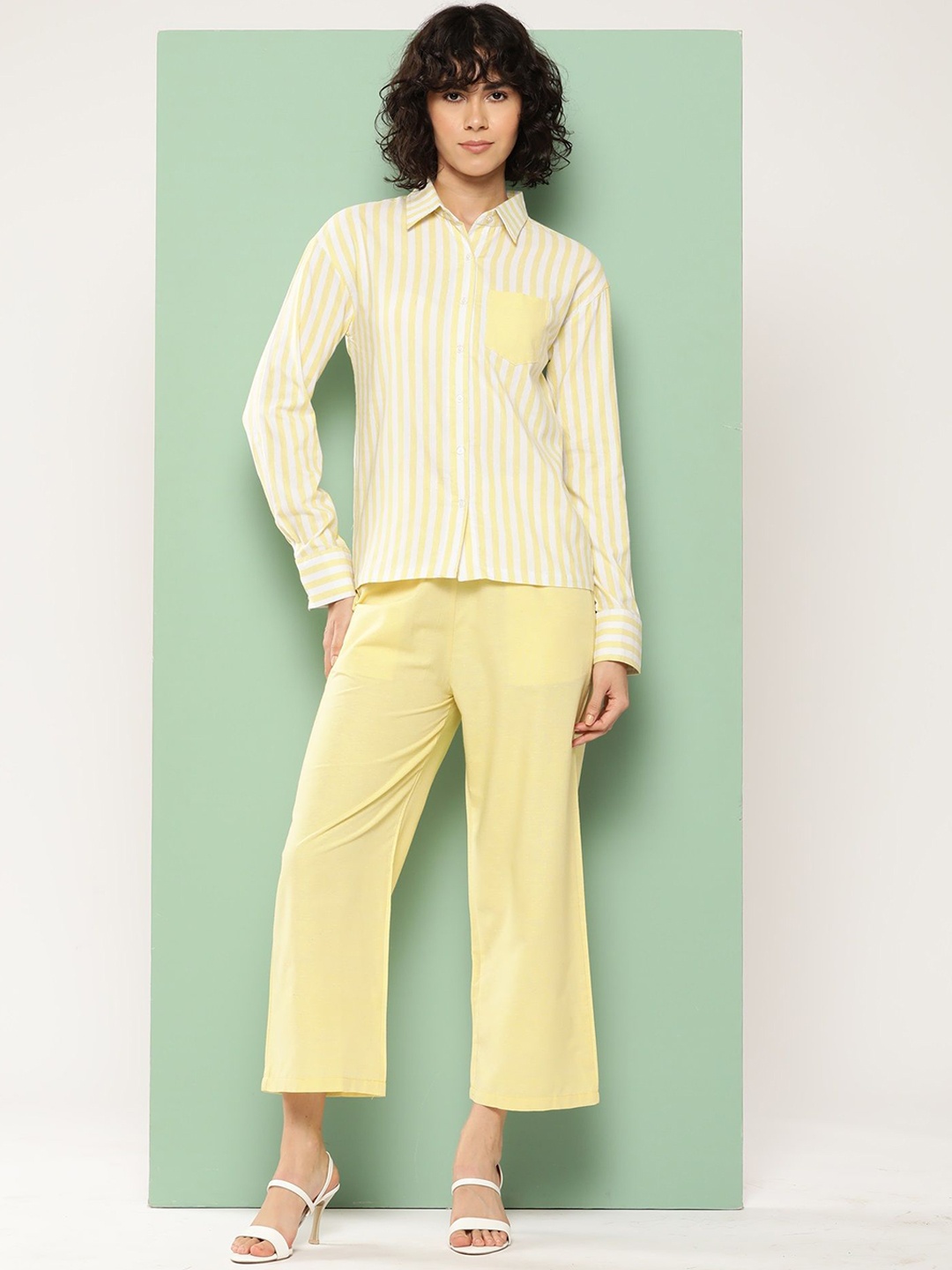 

The Roadster Lifestyle Co Striped Pure Cotton Co-Ords, Yellow
