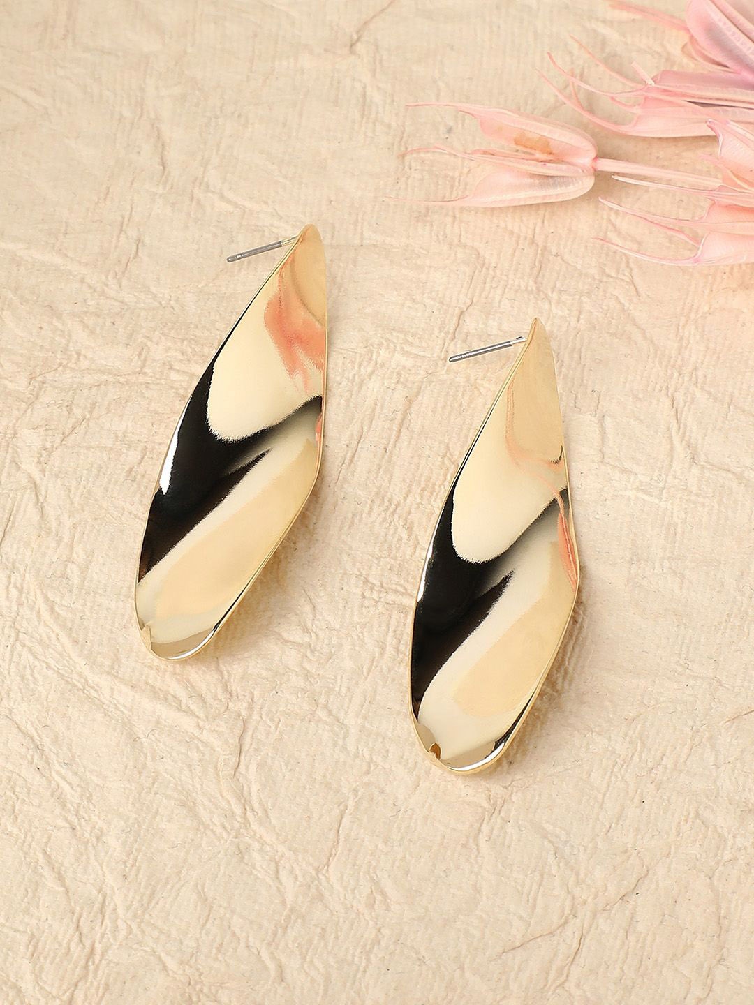 

SOHI Contemporary Hoop Earrings, Gold