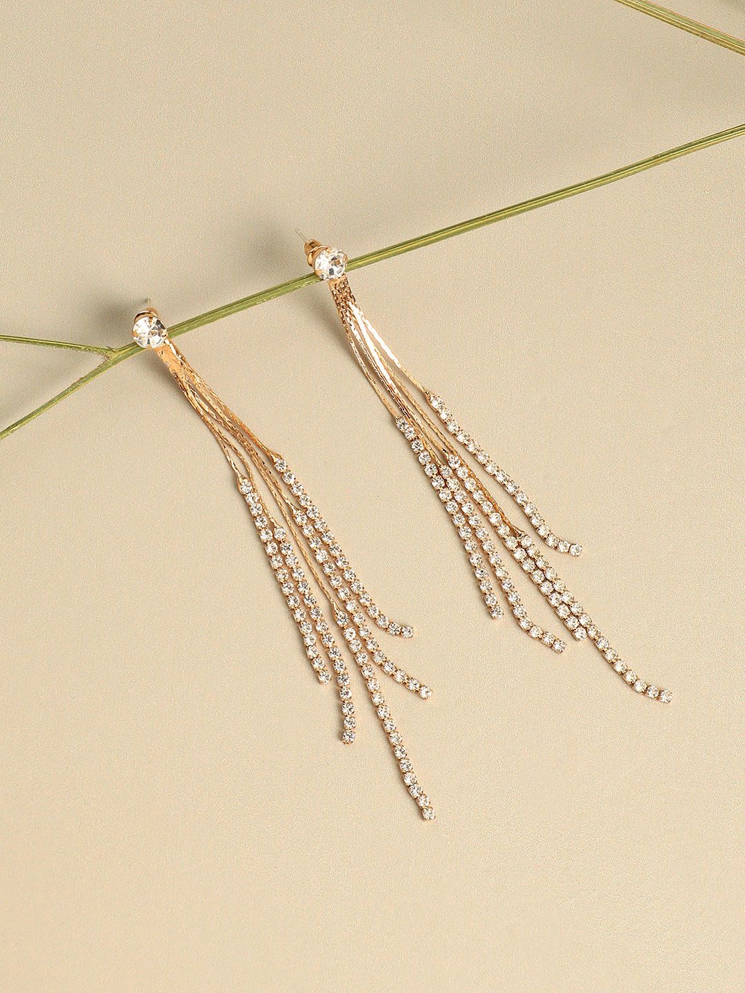 

SOHI Artificial Stones Silver Plated Drop Earrings