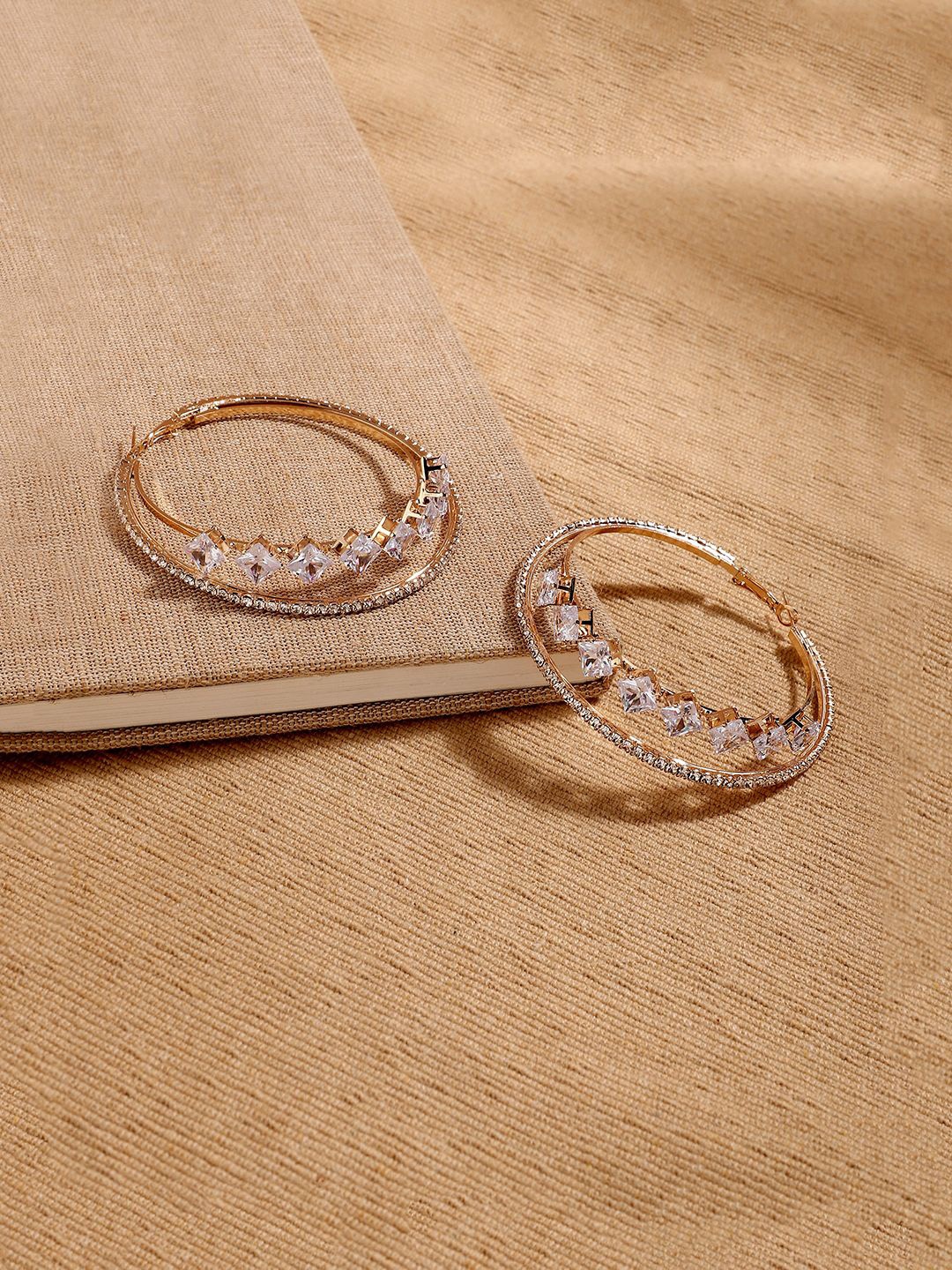 

SOHI Gold-Plated Contemporary Hoop Earrings
