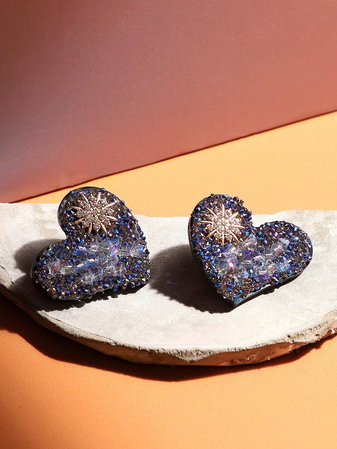 

SOHI Heart Shaped Stud Earrings, Blue