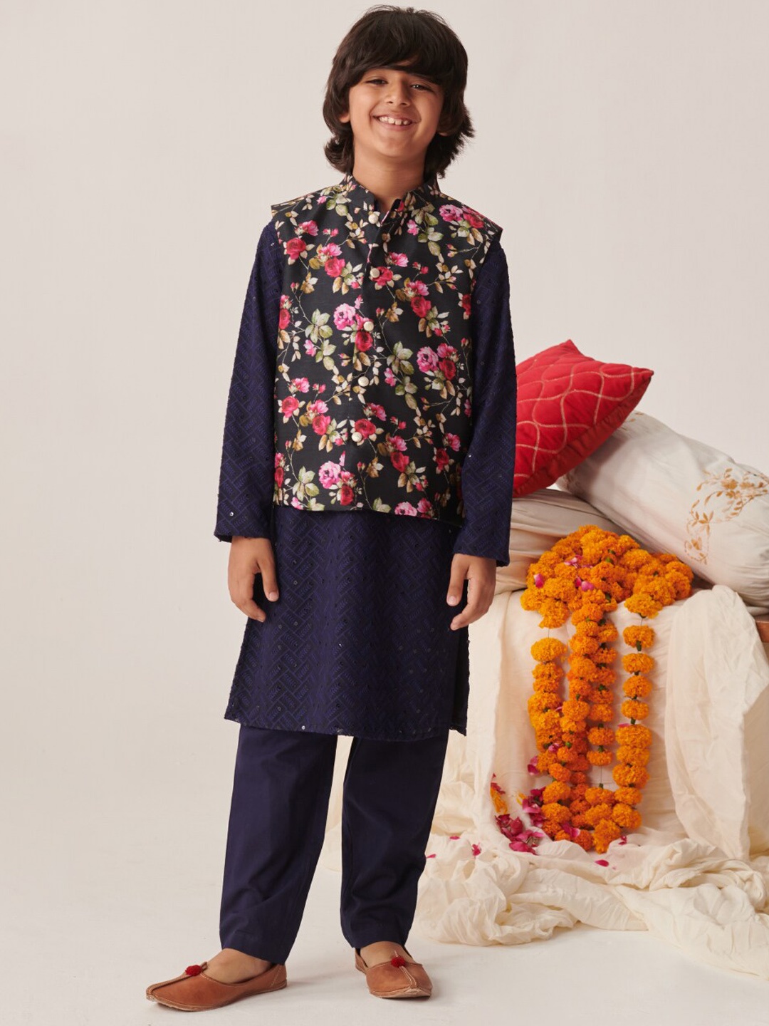 

pspeaches Boys Angrakha Kurta with Pyjamas, Black