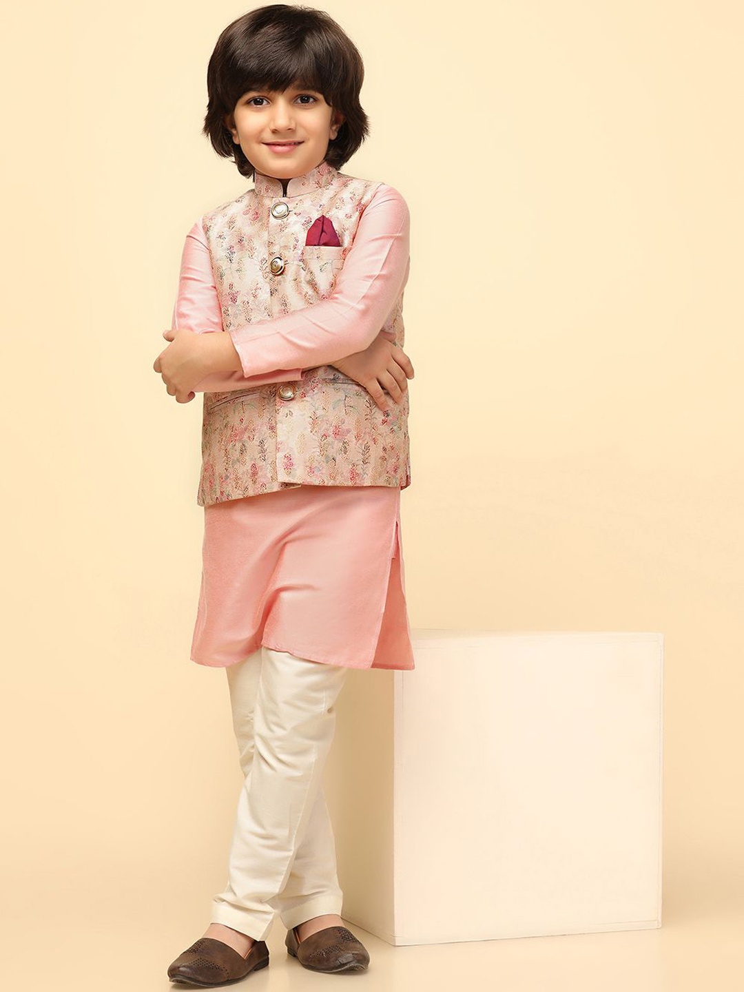 

KISAH Printed Woven Nehru Jacket, Peach