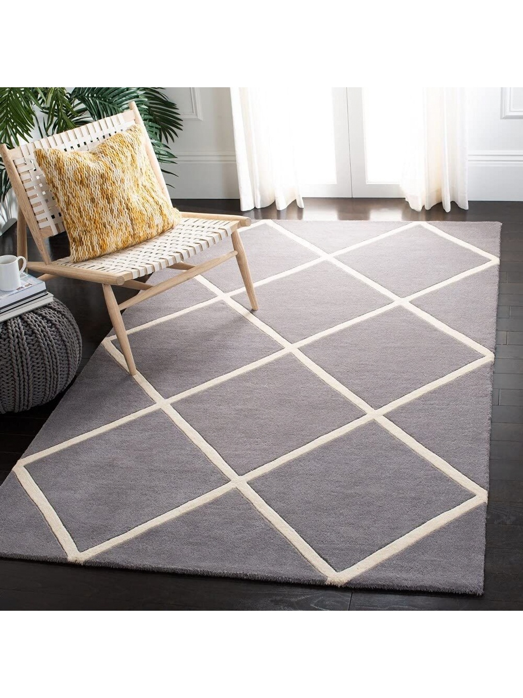 

IMRA CARPET Grey Geometric Handmade Woollen Carpet