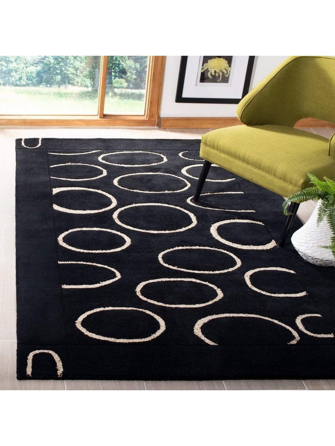 

IMRA CARPET Black Geometric Handmade Woollen Carpet