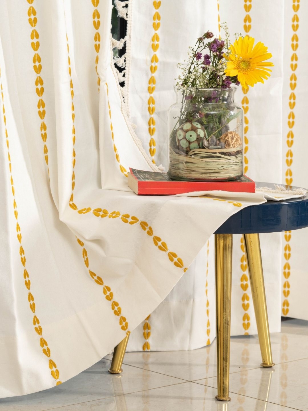 

URBAN SPACE Yellow & Cream-Coloured Embroidered Window Curtain