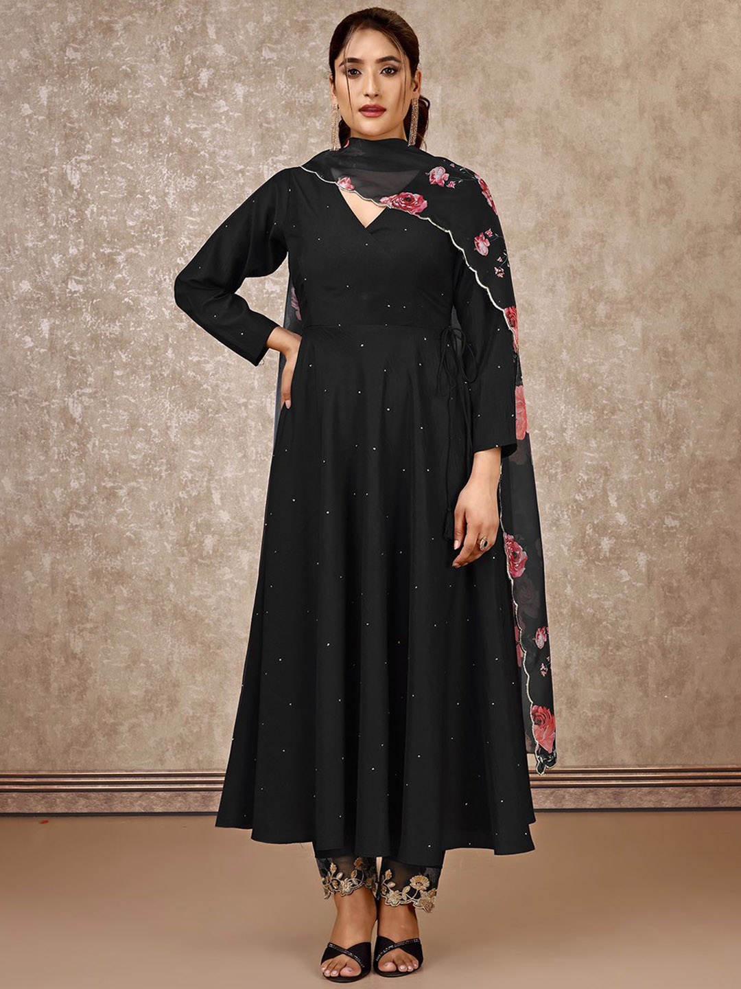 

SANSKAR Women Ethnic Motifs Embroidered Angrakha Sequinned Kurta with Palazzos & With Dupatta, Black