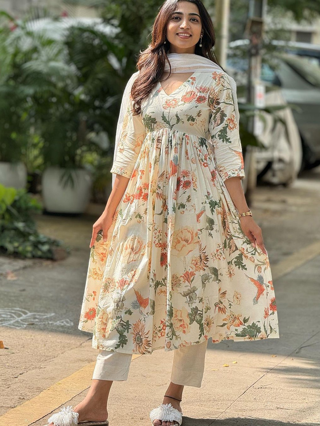

KALINI Women Floral Printed Empire Sequinned Kurta with Trousers & With Dupatta, Off white