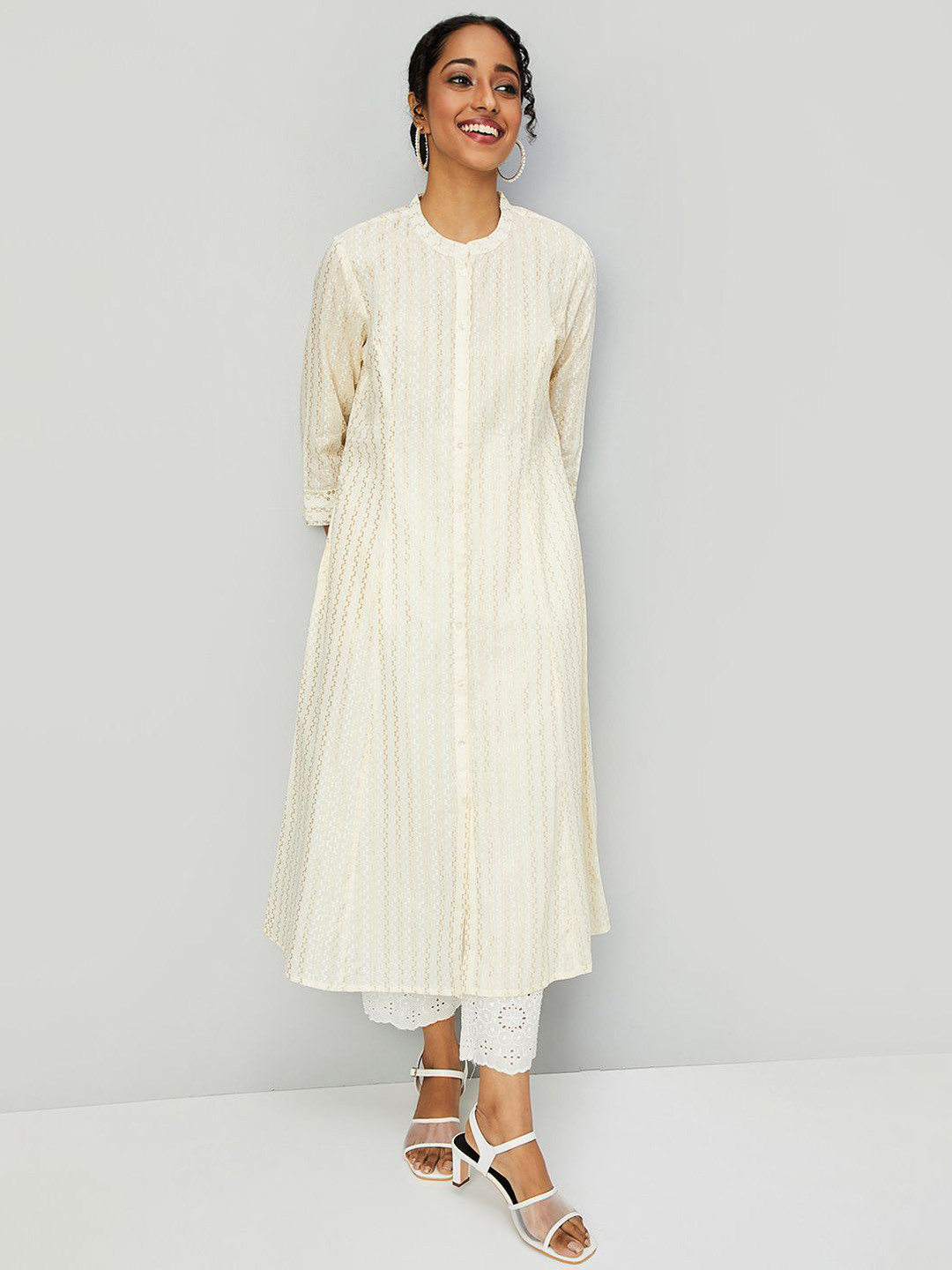 

max Women Embroidered Thread Work Anarkali Kurta, Off white