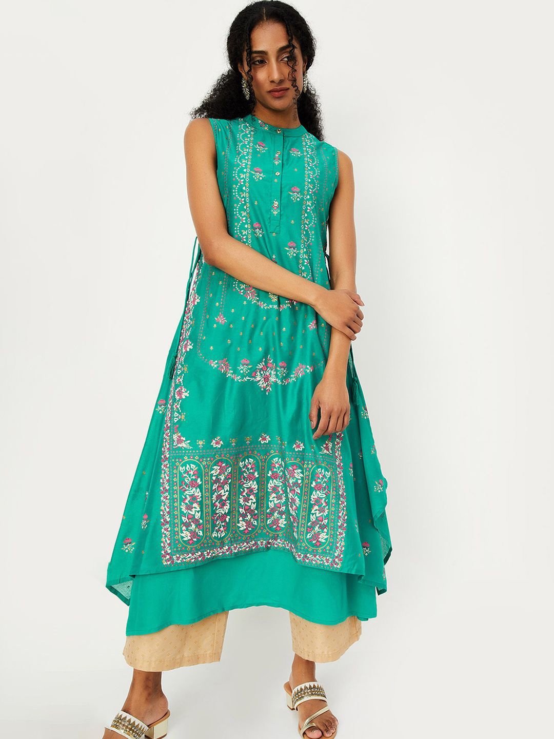 

max Women Striped Thread Work Pathani Kurta, Green