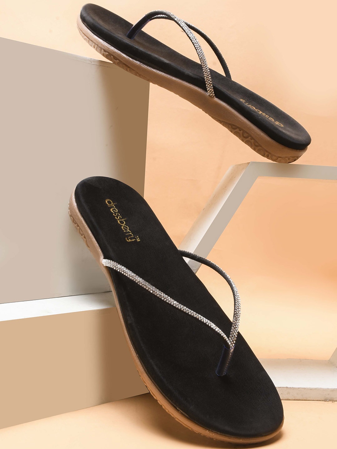 

DressBerry Women Party One Toe Flats with Tassels, Black