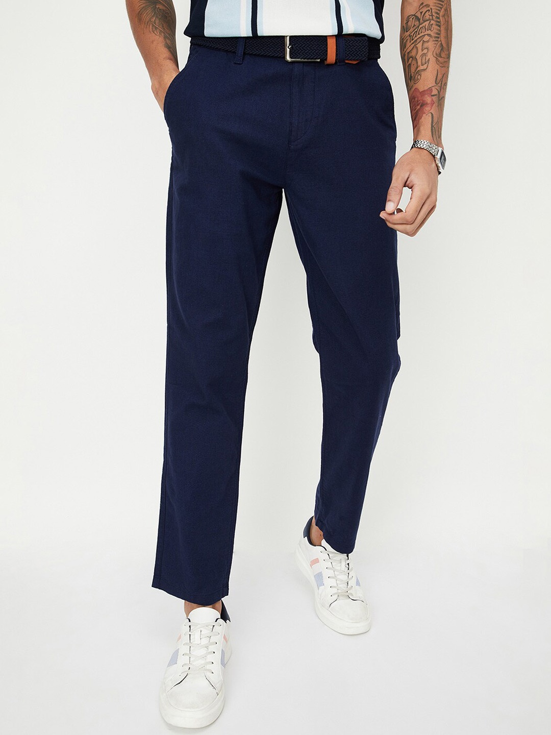 

max URB_N Men Straight Fit Solid Chinos, Blue