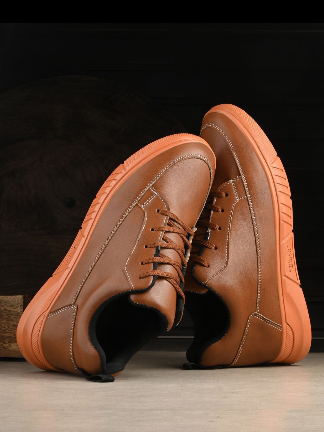 

WIXOM Men Colourblocked Fashion, Brown