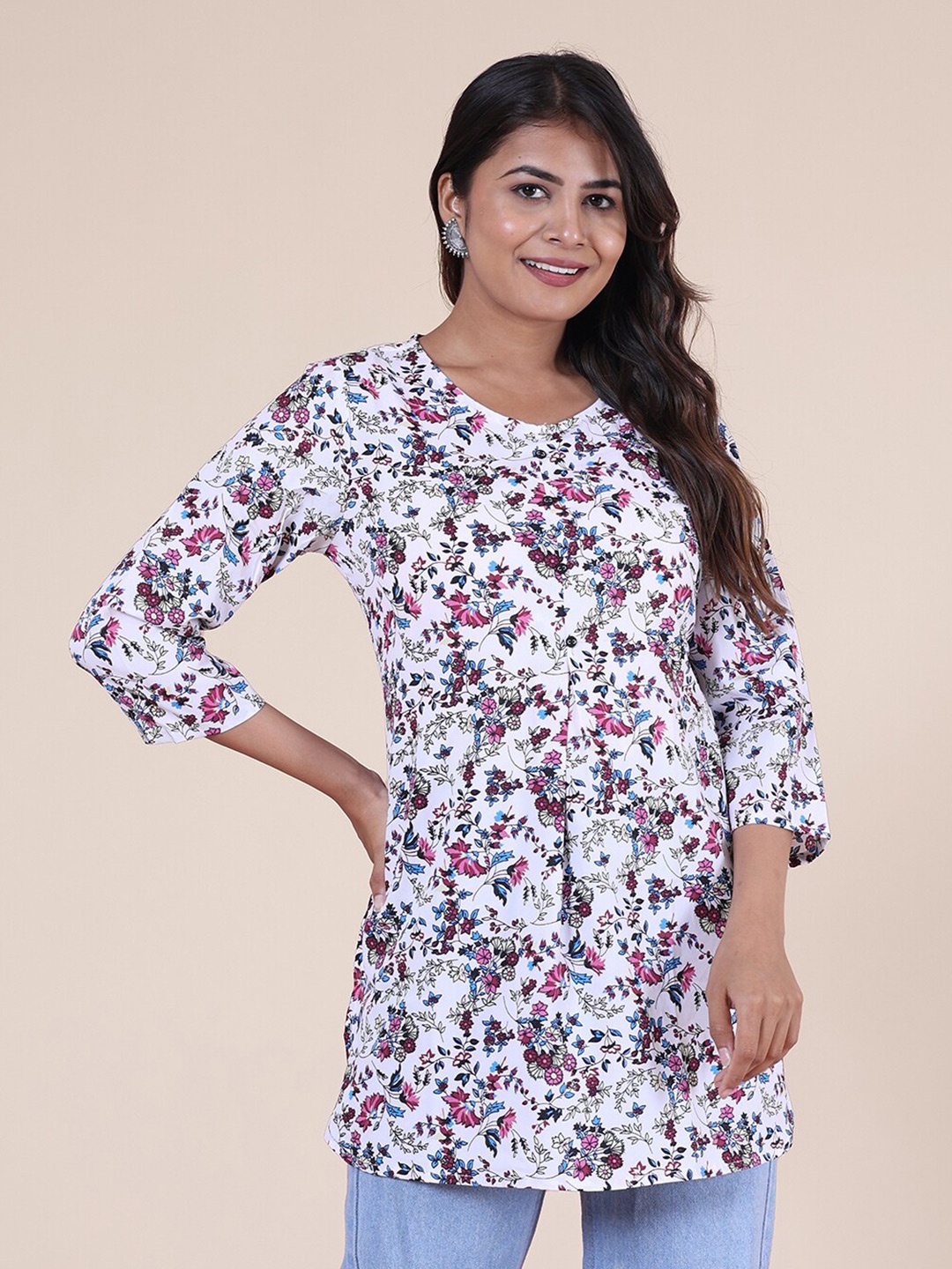 

HERE&NOW Floral Printed Round Neck Kurti, White