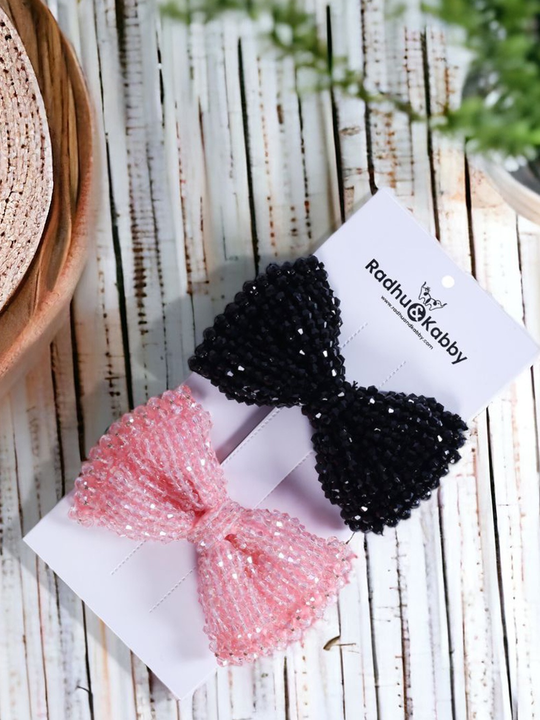 

Radhu & Kabby Women Set of 2 Embellished Alligator Hair Clip, Black