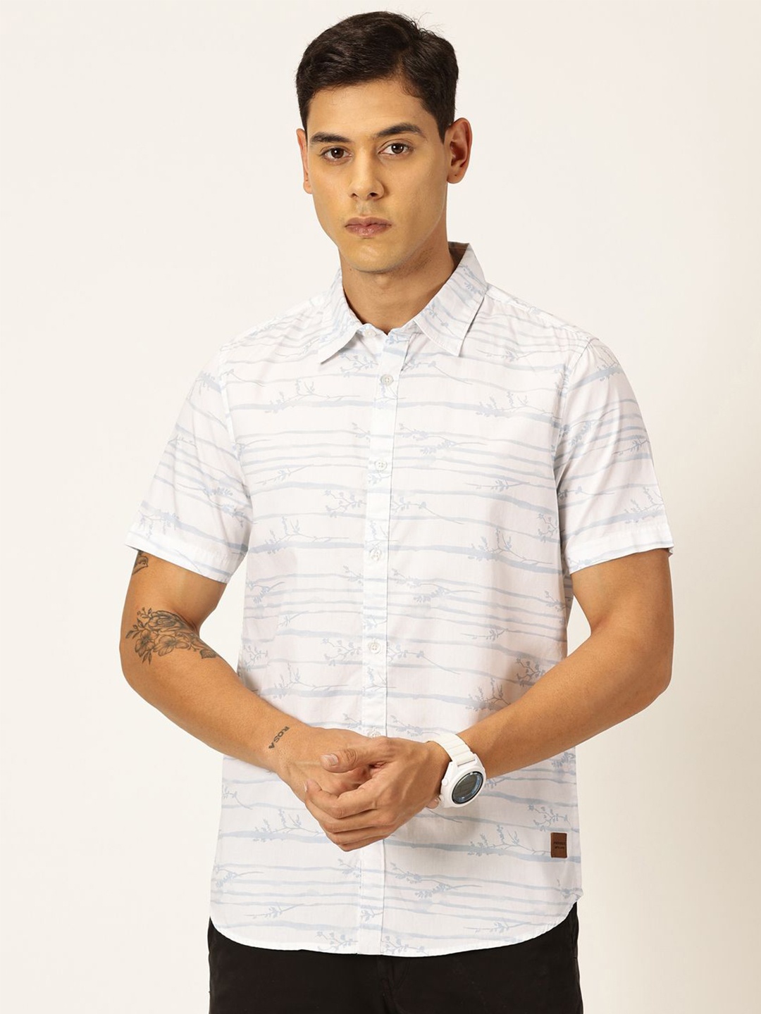 

Provogue Men Premium Slim Fit Horizontal Stripes Opaque Printed Casual Shirt, White