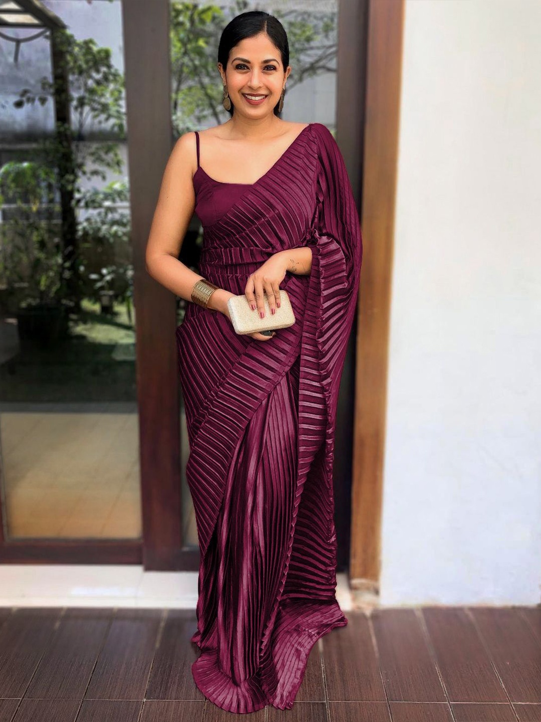 

TEEYA CREATION Satin Saree, Violet