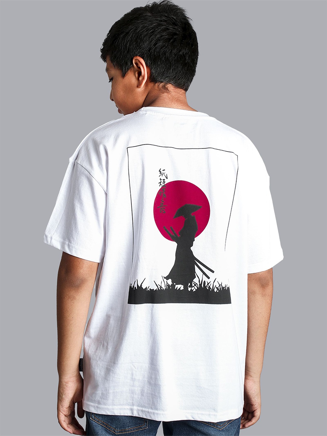 

KiddoPanti Boys Anime Inspired Prints Round Neck Oversized Cotton T-shirt, White