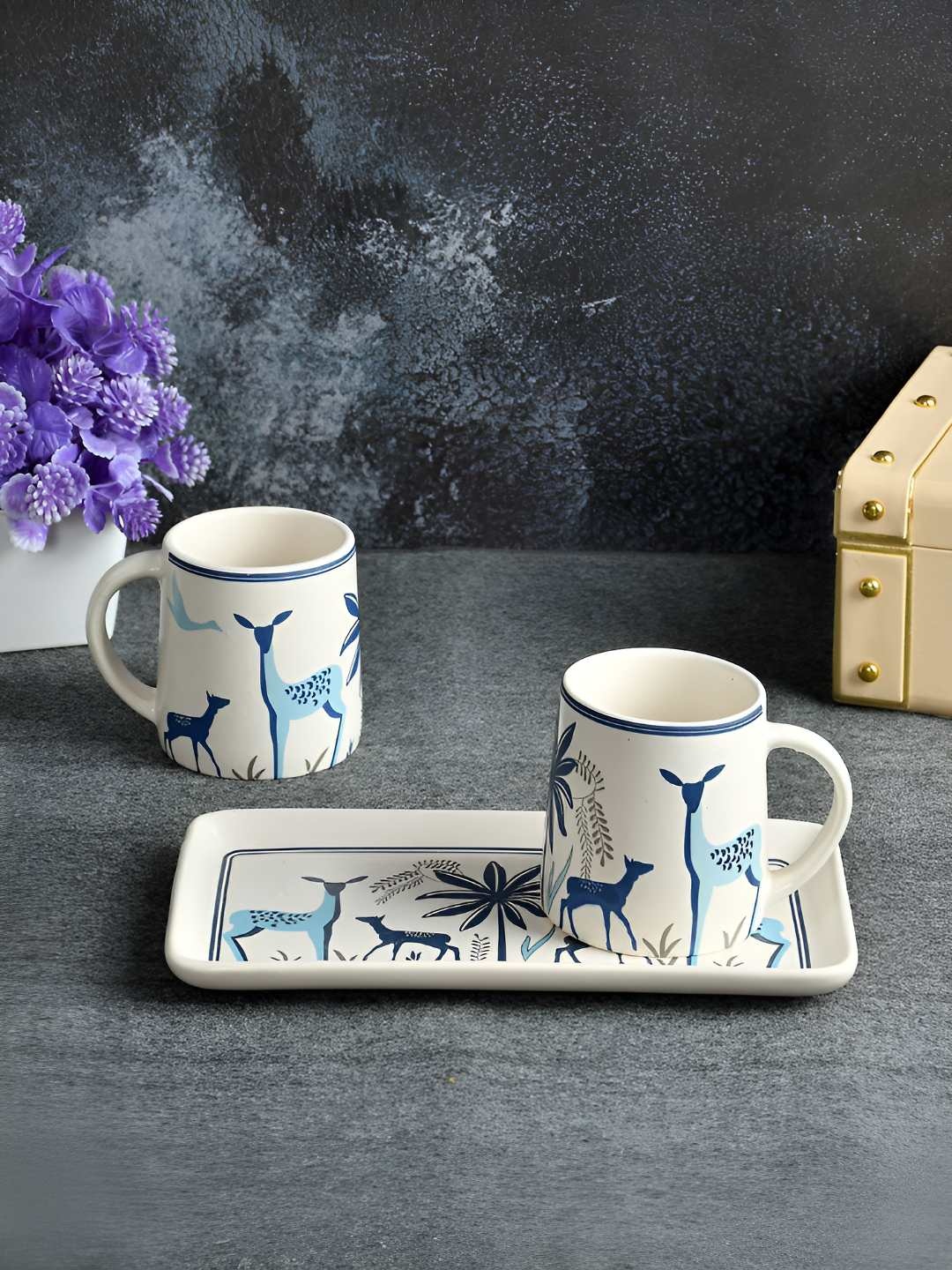 

CLIO'S HERITAGE STORE White & Blue Printed Ceramic Glossy Mugs Set of Cups and Mugs