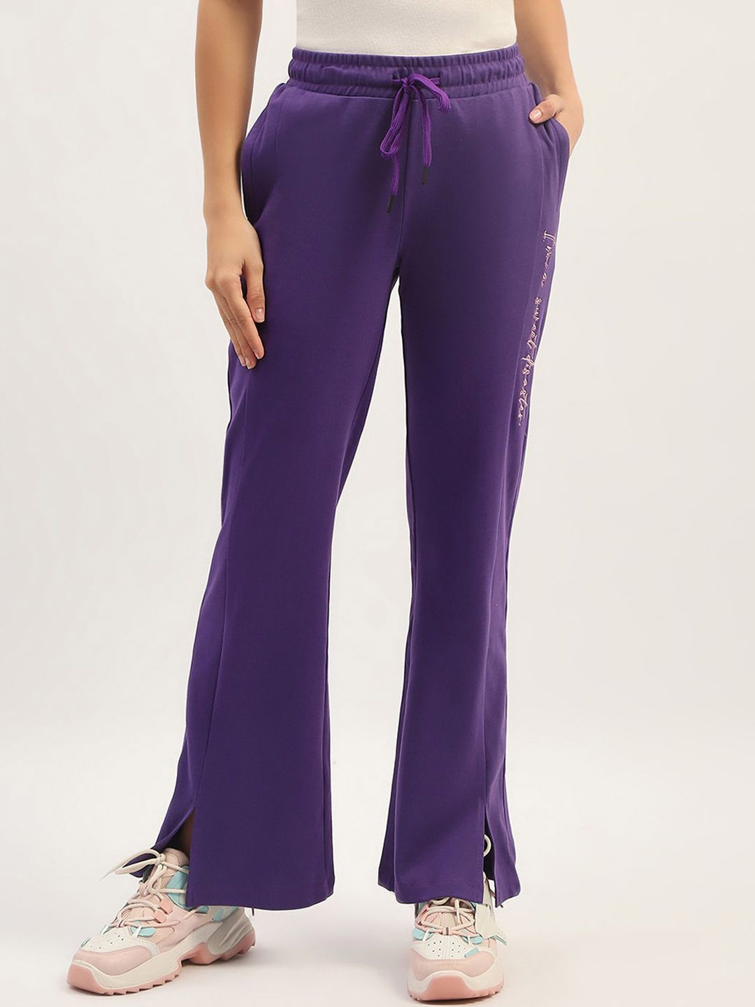 

MADAME M SECRET Women Mid Rise Track Pants, Purple