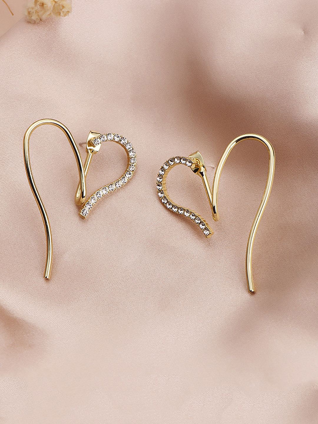 

VAGHBHATT Heart Shaped Hoop Earrings, Gold