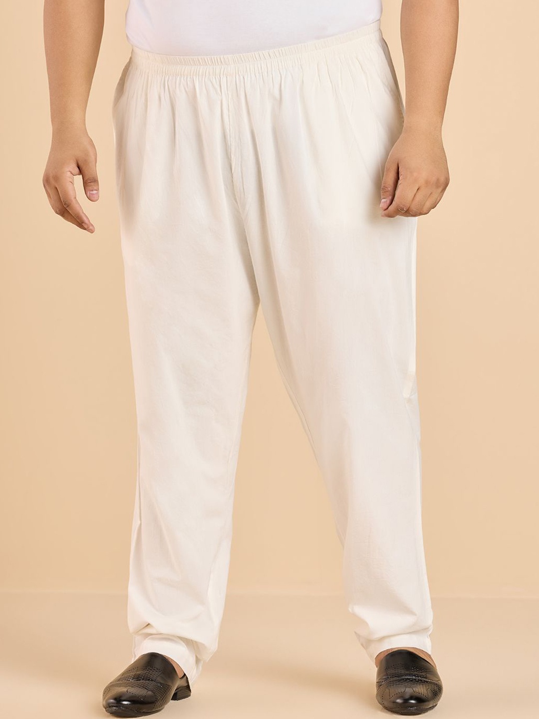 

Big Hello - The Plus Life Men Mid Rise Ethnic Pyjamas, White