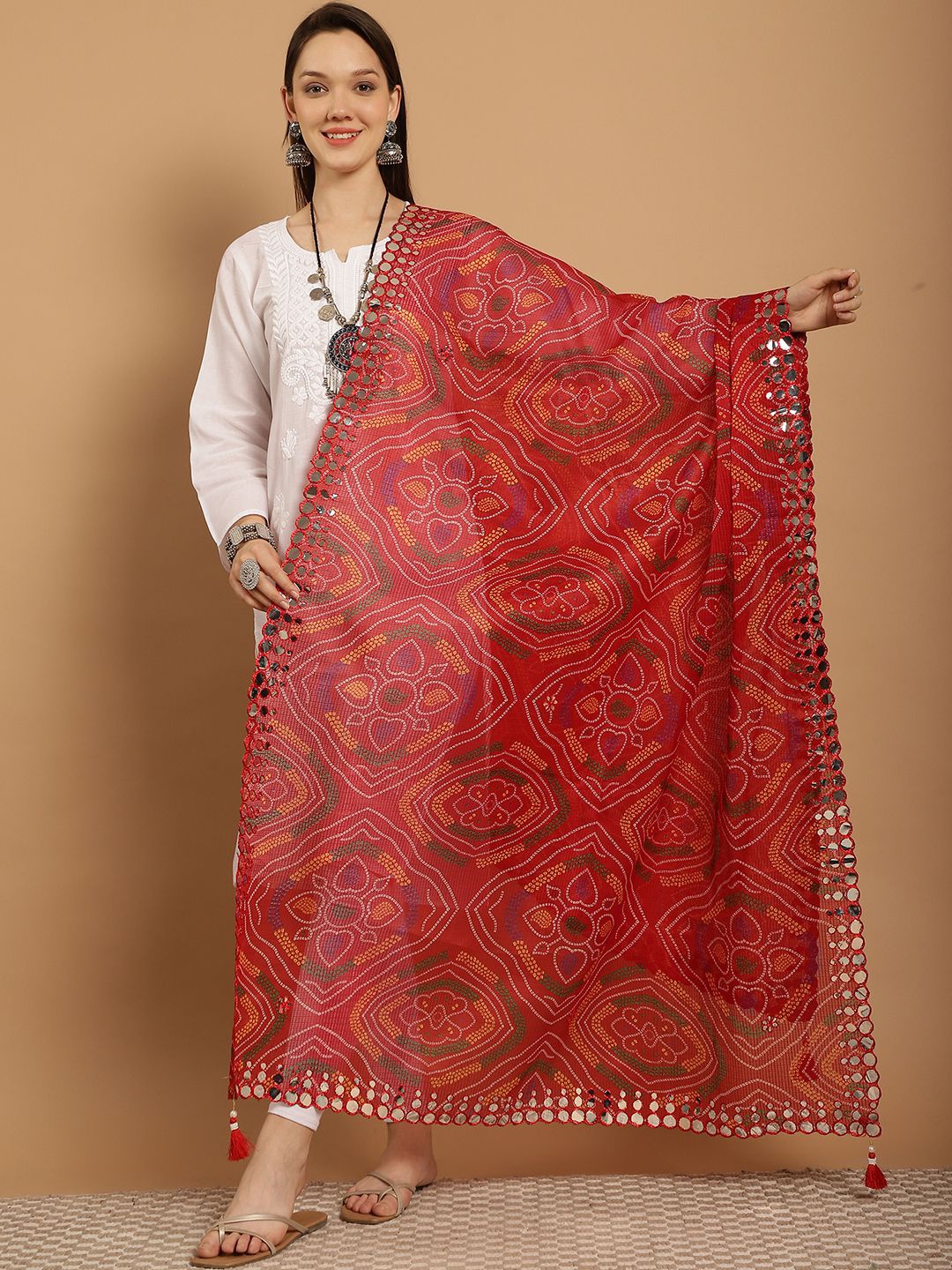 

SOUNDARYA Embroidered Pure Cotton Bandhani Dupatta with Sequinned, Red