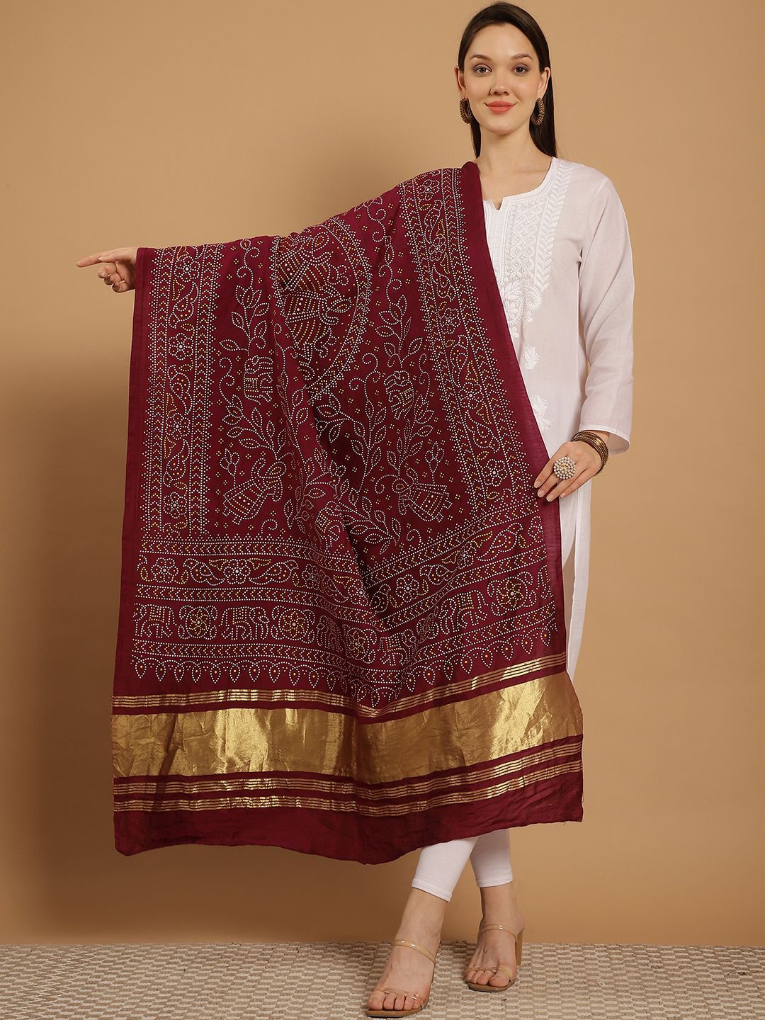 

SOUNDARYA Printed Bandhani Dupatta with Zari, Burgundy