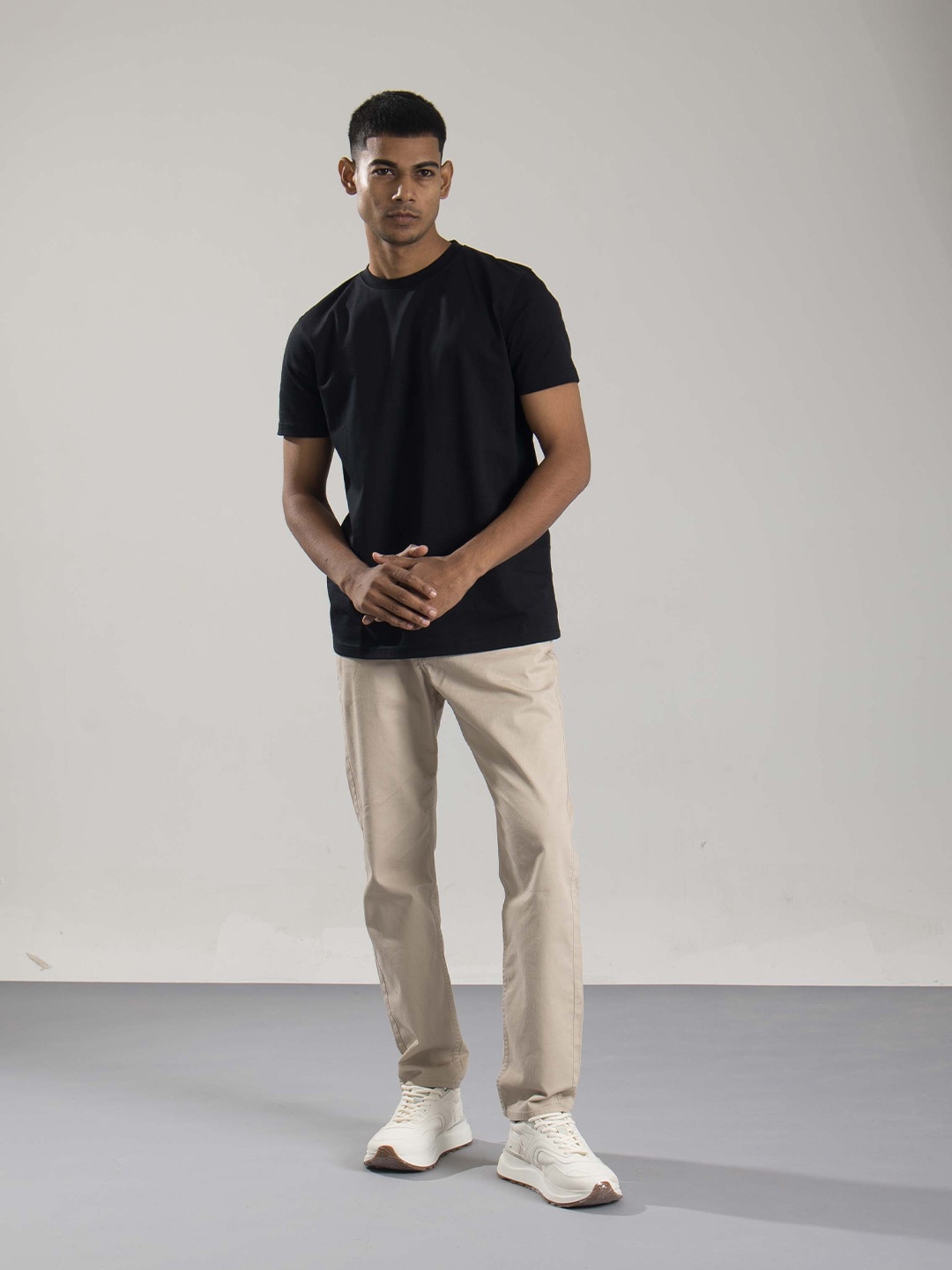 

ONEWAY Men Round Neck Solid Cotton T-shirt, Black