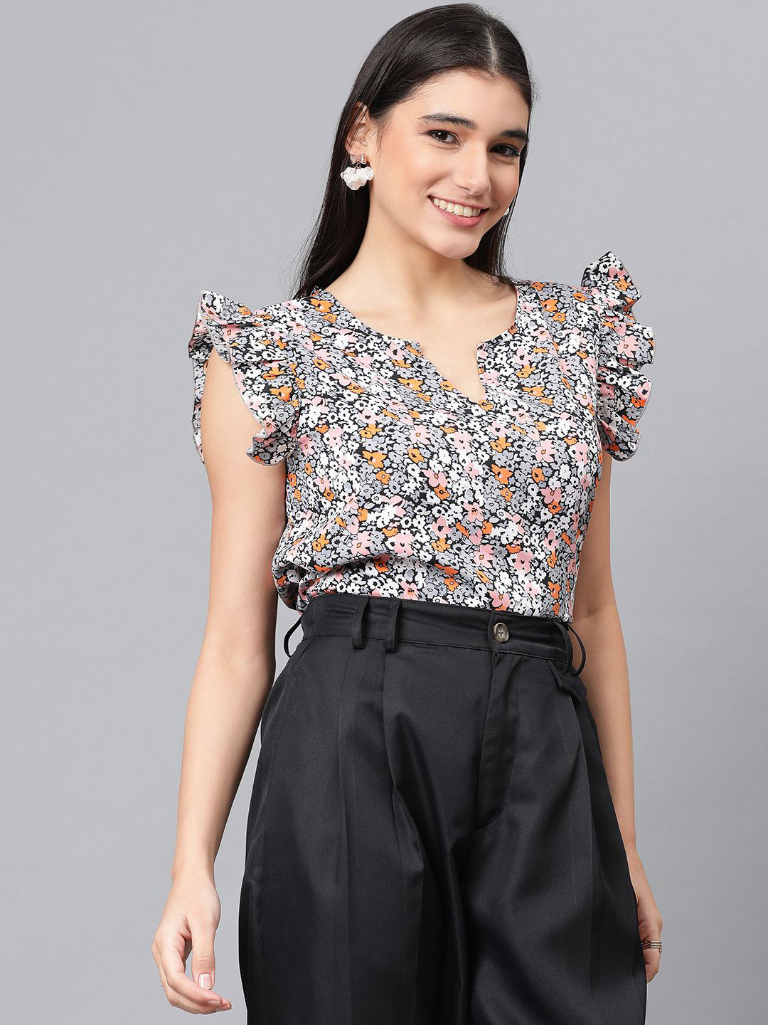 

Kotty Floral Printed Sleeveless Round Neck Top, Black
