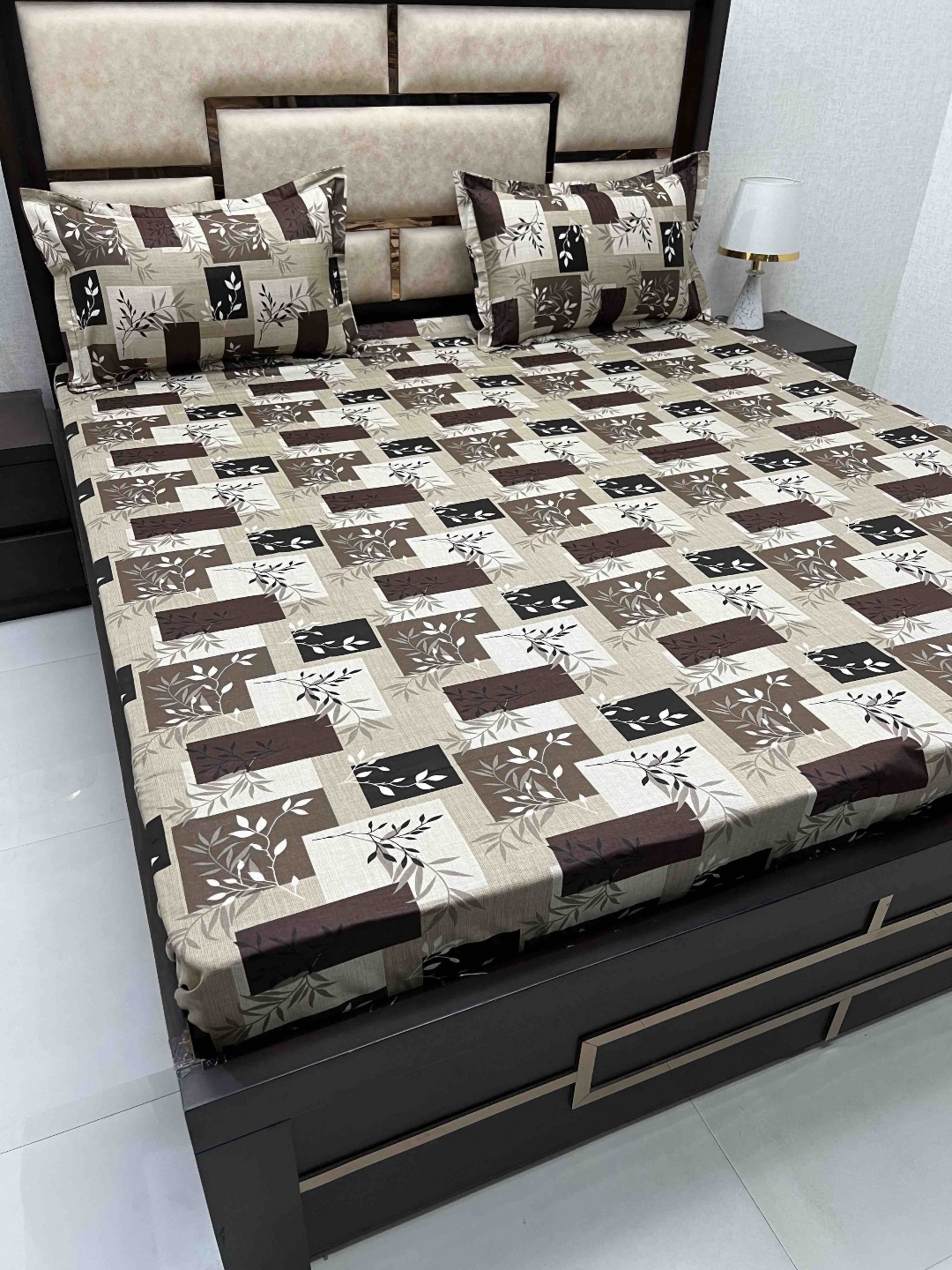 

Pure Decor Brown & Brown Floral Queen Bedsheet with 2 Pillow Covers
