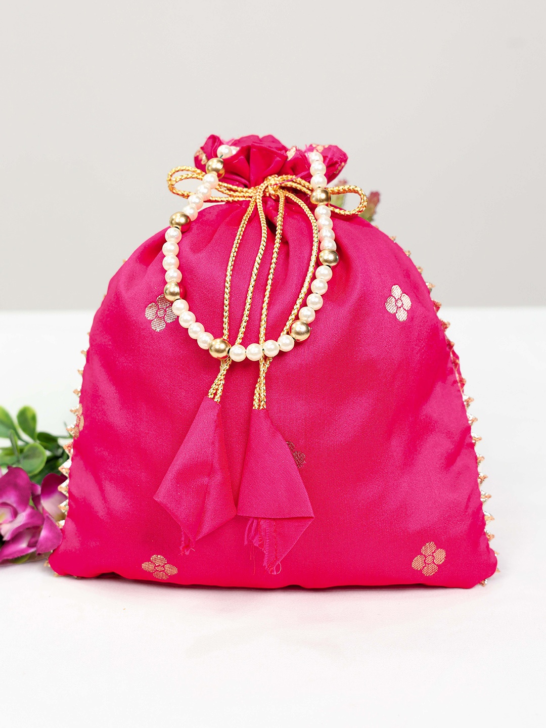 

LOOKNBOOK ART Embellished Potli Clutch, Pink