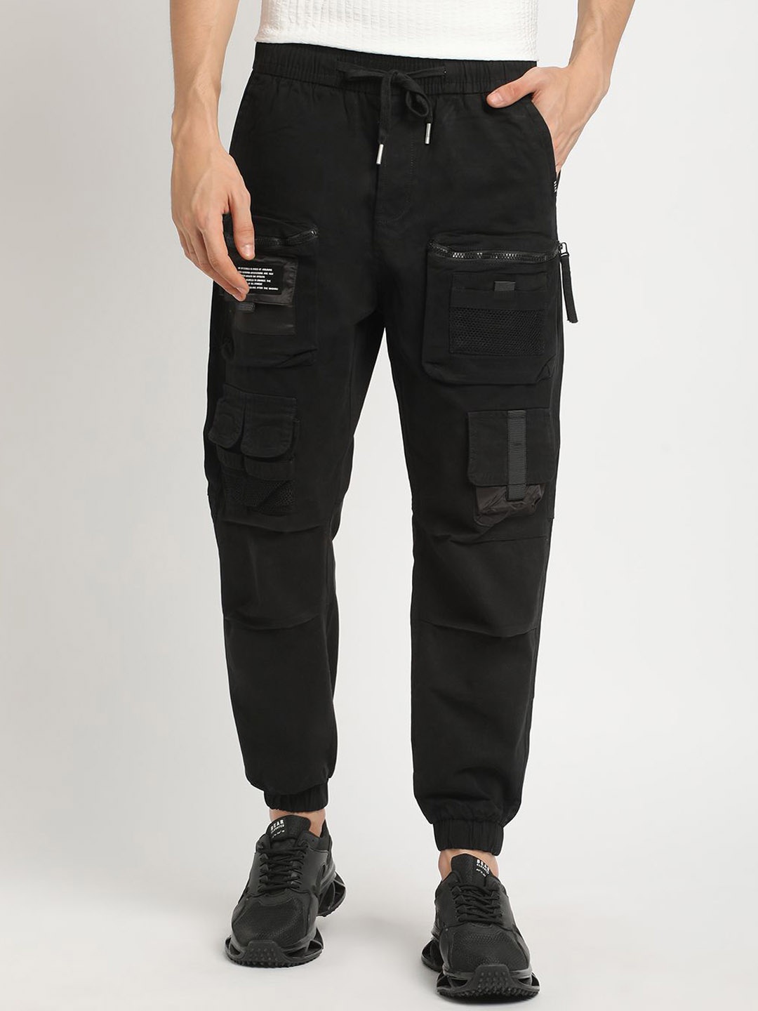 

THE BEAR HOUSE Men Regular Fit Comfortable Joggers, Black