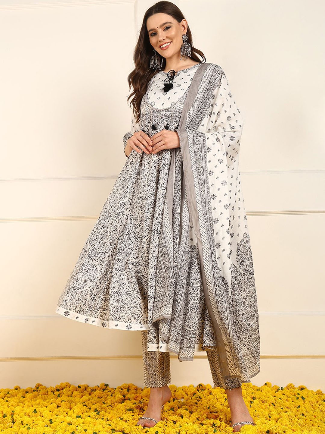 

KALINI Women Ethnic Motifs Printed Empire Sequinned Pure Cotton Kurta with Trousers & With Dupatta, Grey