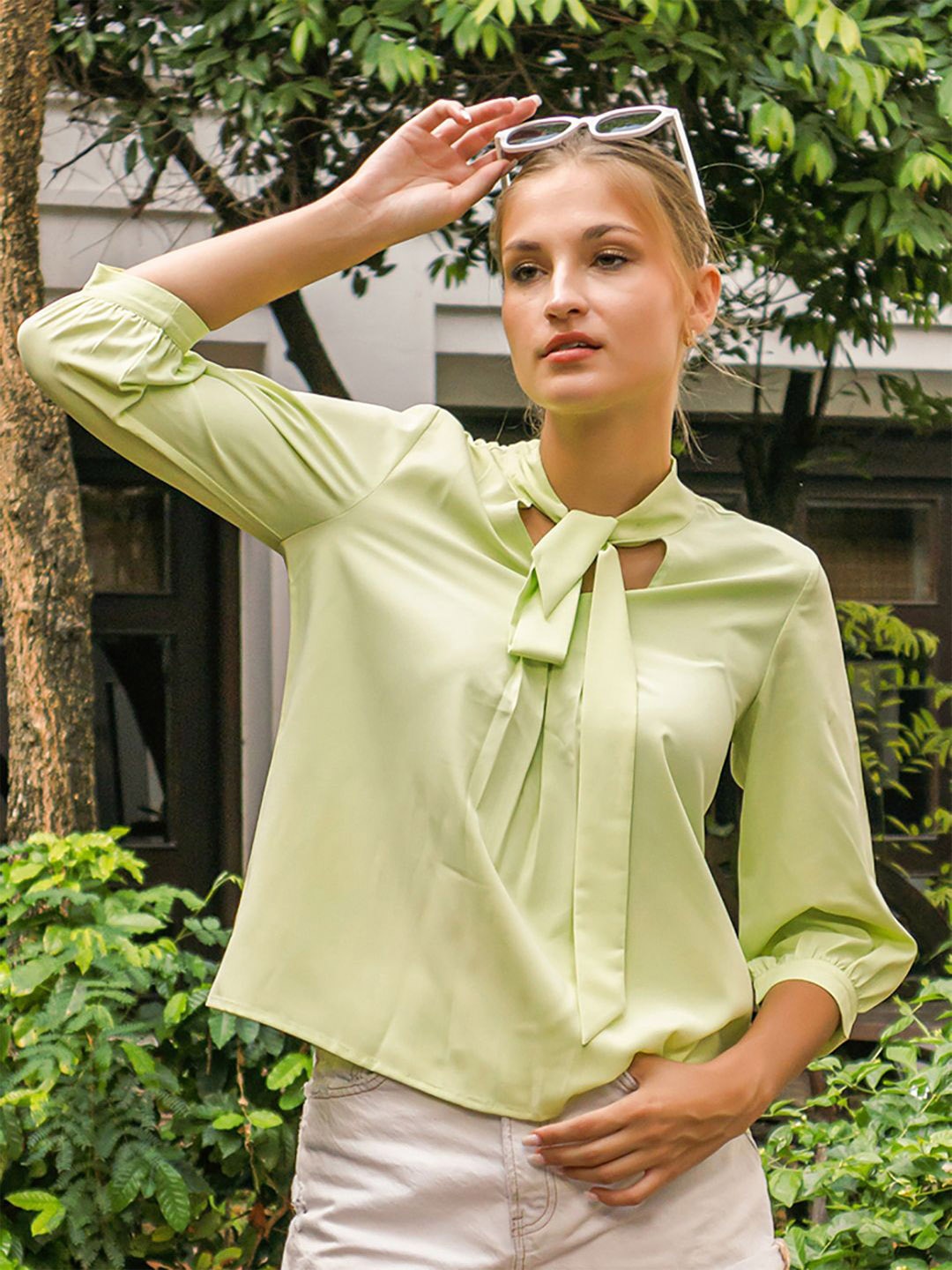 

Zink London Tie-Up Neck Solid Top, Yellow