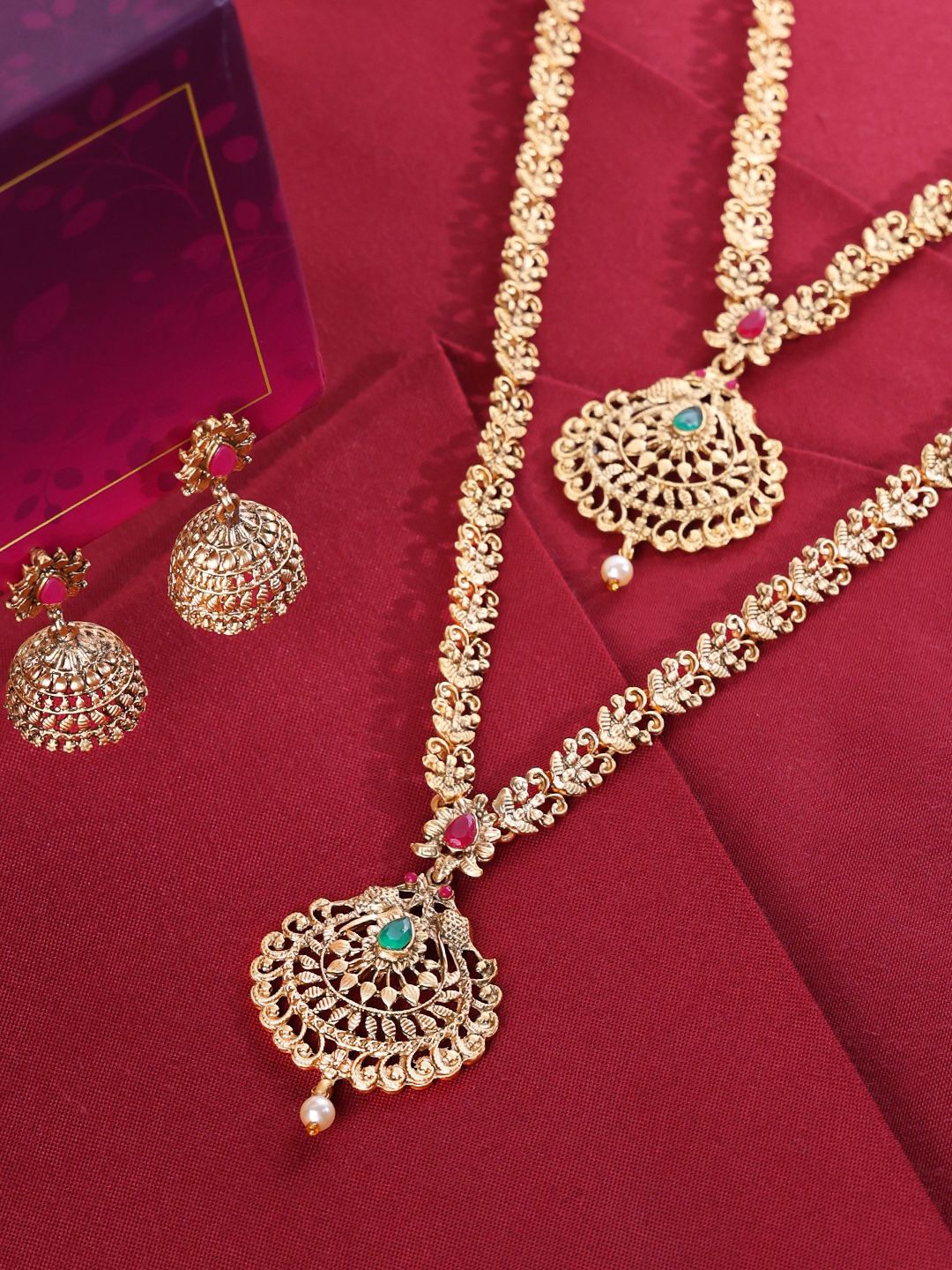 

PANASH Gold-Plated Stone-Studded & Beaded Jewellery Set