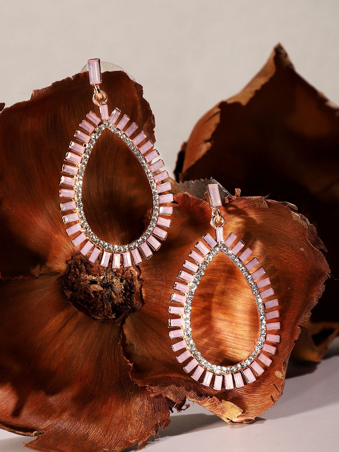 

SOHI Contemporary Drop Earrings, Pink