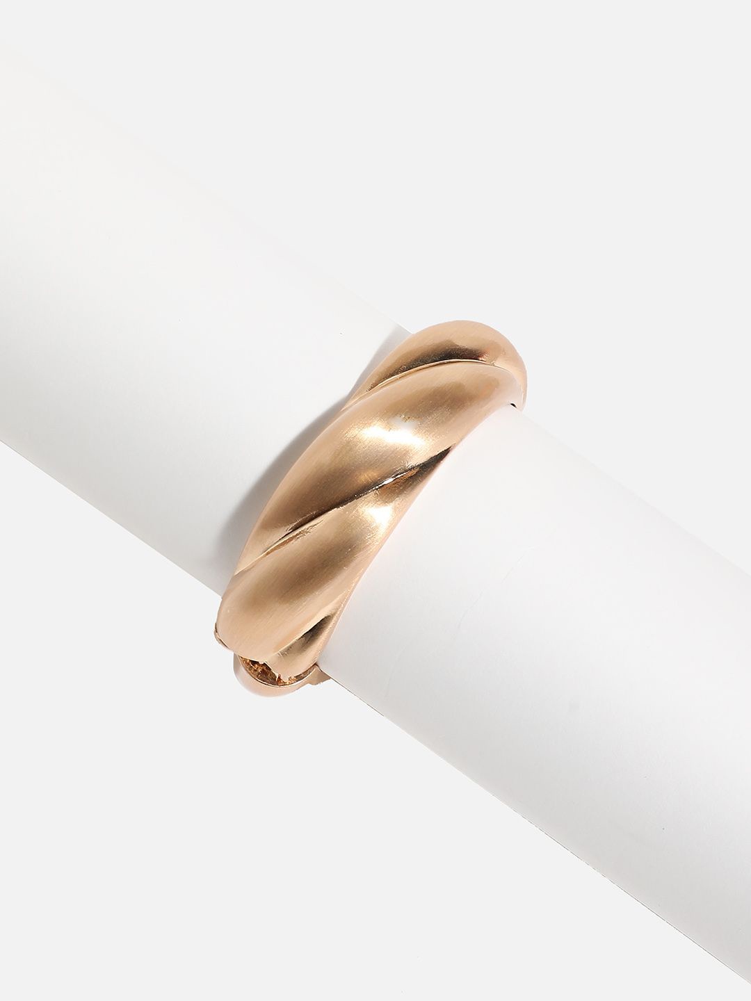

SOHI Gold-Plated Twisted Bangle-Style Bracelet