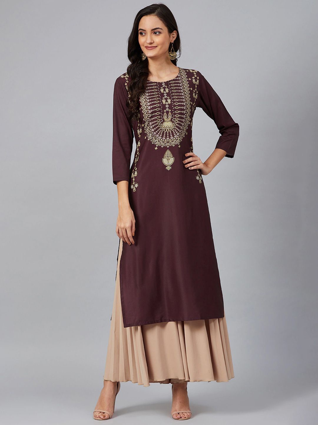 

KALINI Women Geometric Yoke Design Keyhole Neck Flared Sleeves Sequinned Crepe Kurta, Burgundy