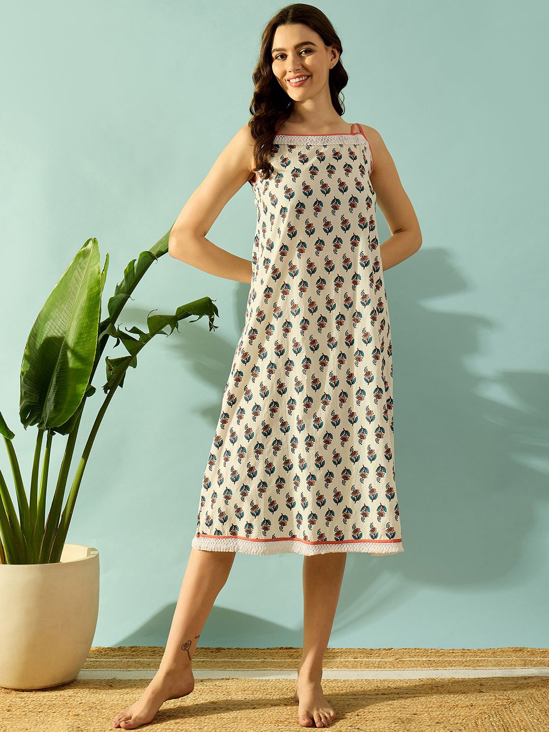 

The Kaftan Company Floral Printed Shoulder Straps Pure Cotton Nightdress, White