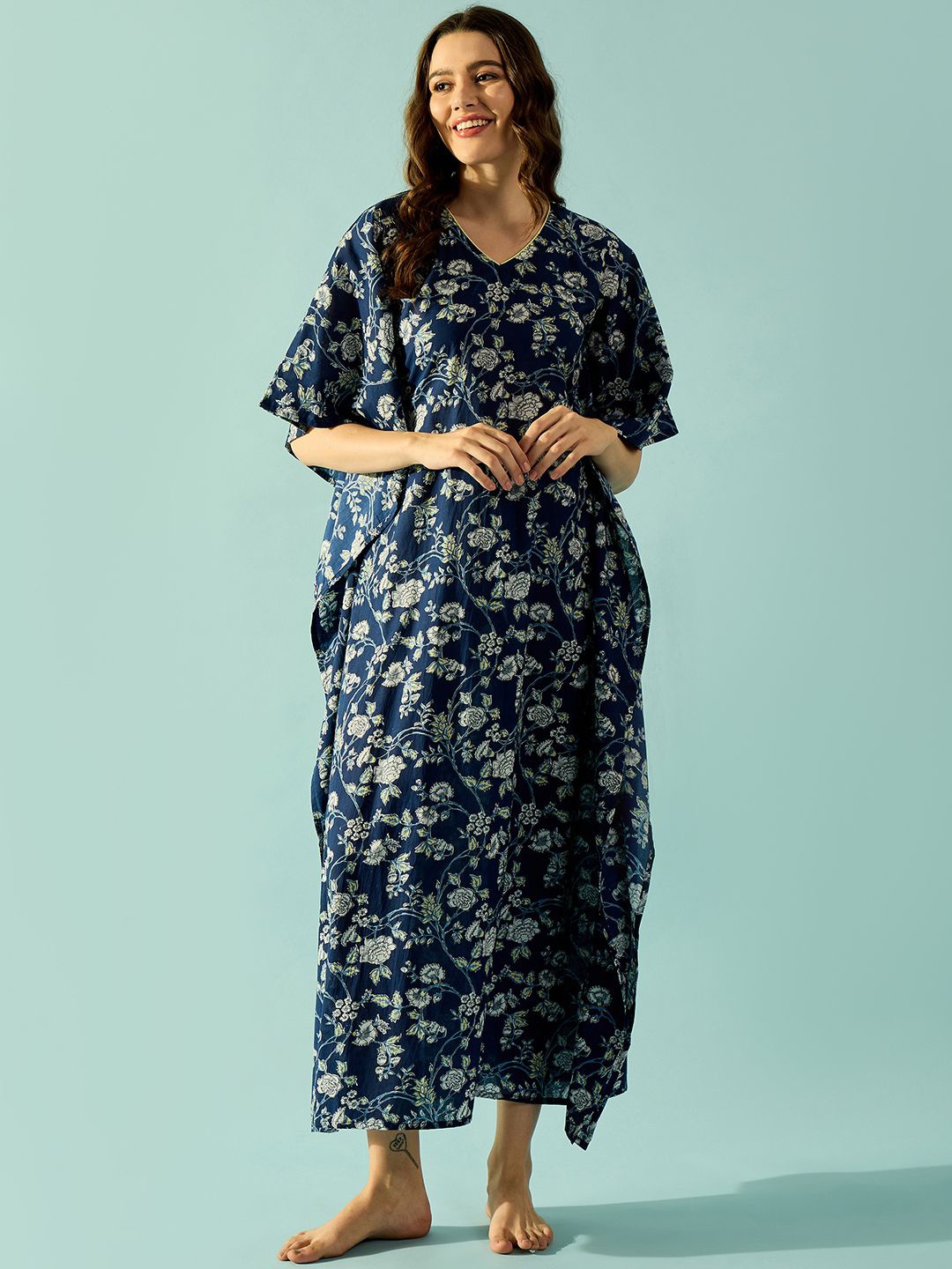 

The Kaftan Company Floral Printed Pure Cotton Maxi Kaftan Nightdress, Navy blue