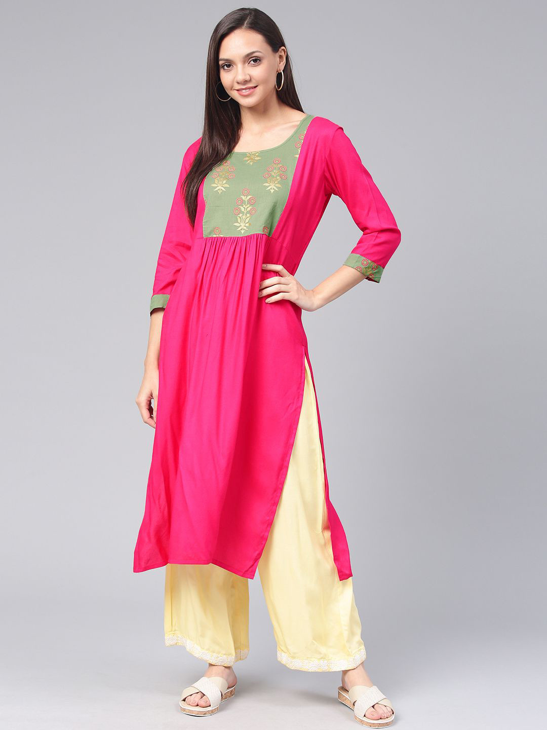 

Swishchick Women Yoke Design Sequinned Kurta, Pink