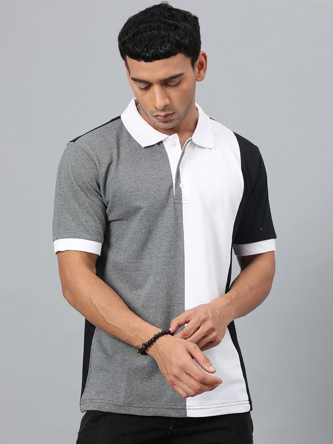 

Kotty Men Colourblocked Polo Collar T-shirt, Black
