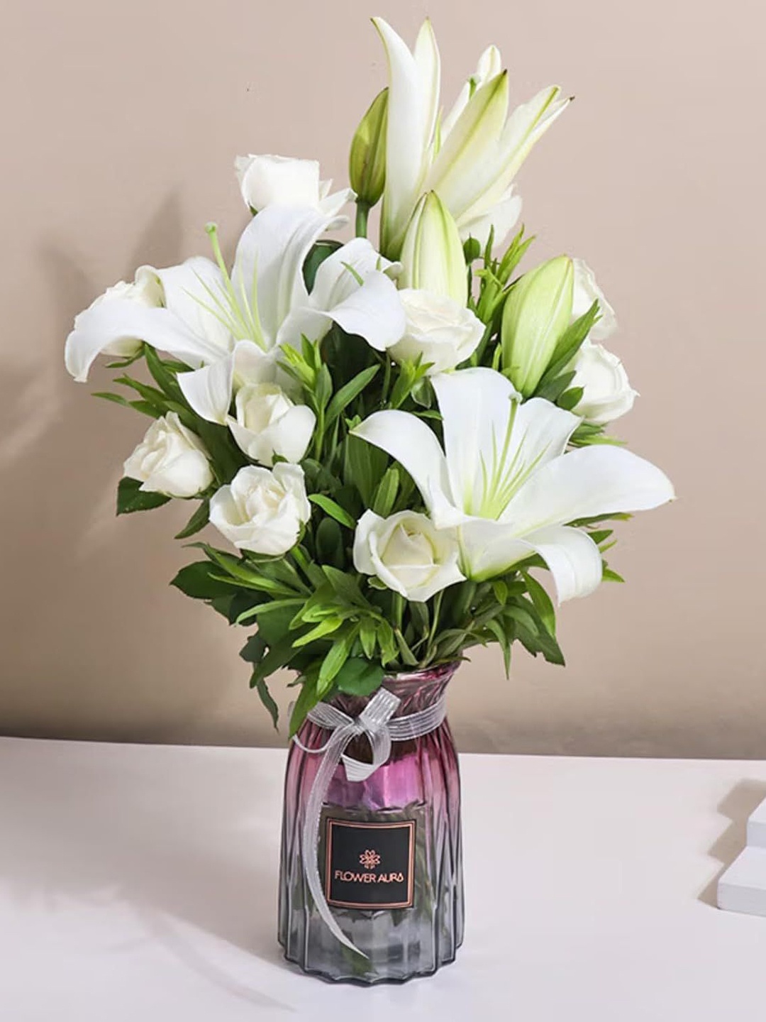 

Floweraura 2 Lily & 10 White Rose Flowers Bouquet In Glass Vase