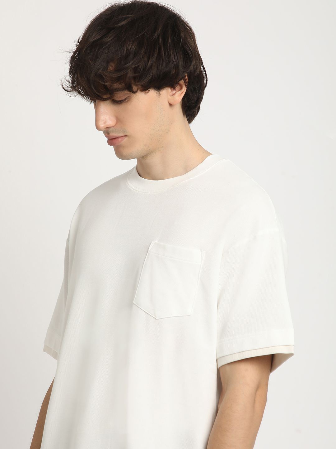 

THE BEAR HOUSE Oversized Applique Design Crew Neck T-shirt, White