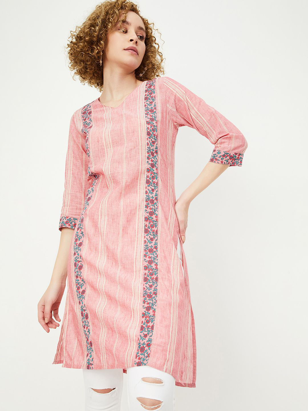 

max Women Floral Embroidered Thread Work Kurta, Pink