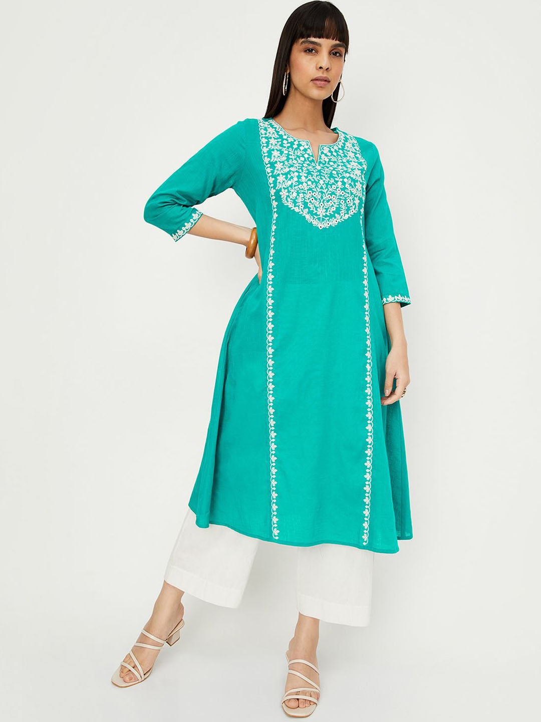 

max Floral Yoke Design Notch Neck Thread Work Cotton A-Line Kurta, Green