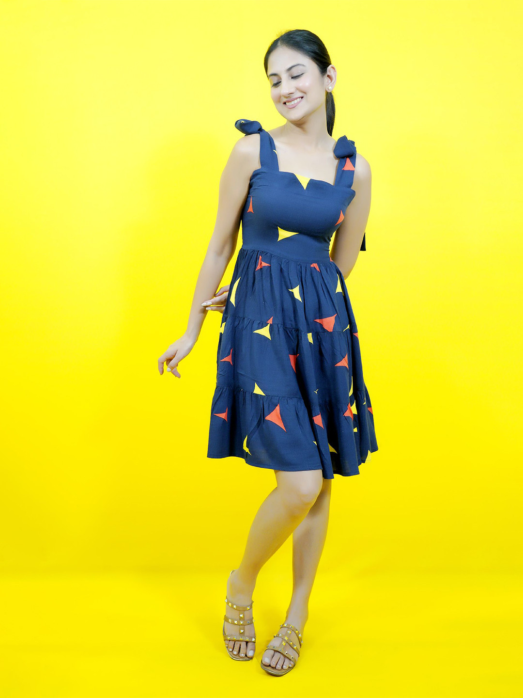 

CRAZEVILLA Geometric Printed Shoulder Straps Tiered Fit & Flare Dress, Blue
