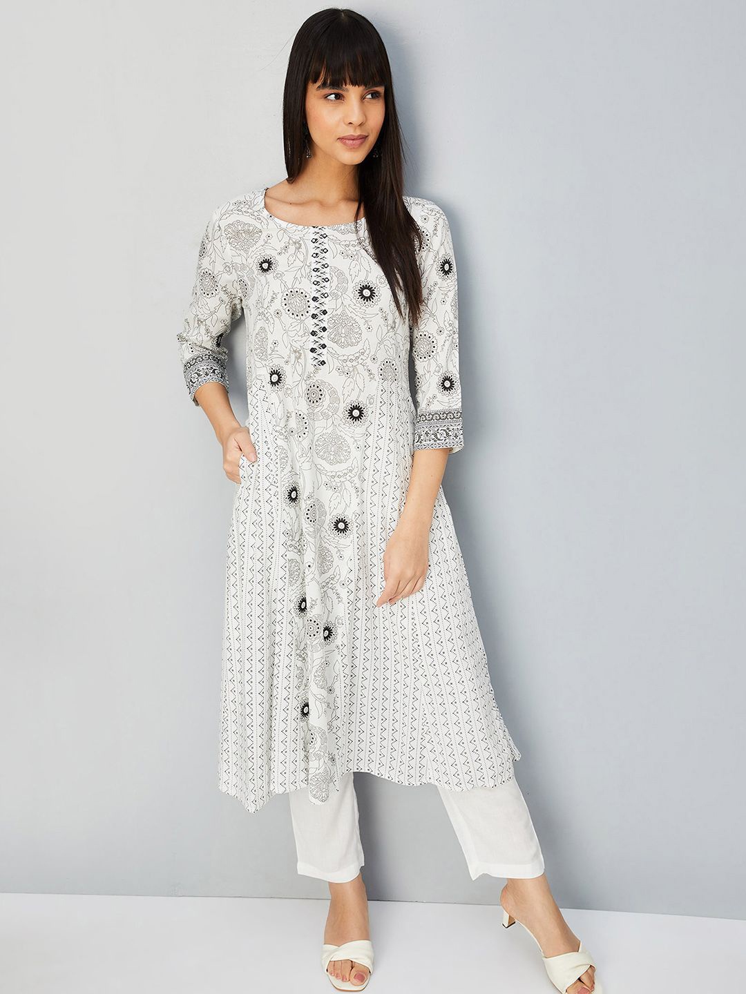 

max Floral Printed Round Neck Regular A-line Kurta With Trousers, Off white