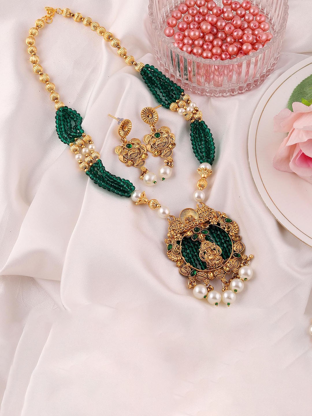 

MANSIYAORANGE Gold Plated Stone Studded & Beaded Temple Jewellery Set